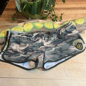 Camo Billabong shorts